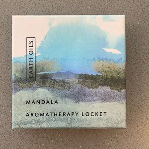 Mandala Aromatherapy Locket.